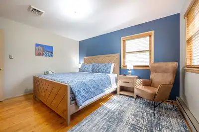 Image de Grandma's House - Classic Indy Charm