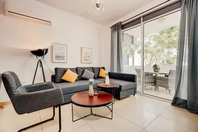 Image de SunnyVillas: 2br Mythical Apt*Swimming Pool*Ak04