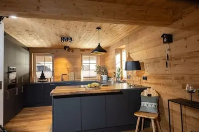 Image de Schwarzwald Chalet -wilde Rench - Chalet-appartement \"rothirsch\"