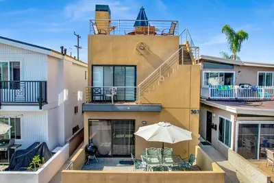 Image de Contemporary Home by the Beach