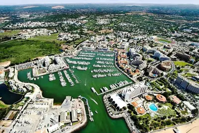 Image de Penthouse Old Village 4 bedroom 5floors Vilamoura