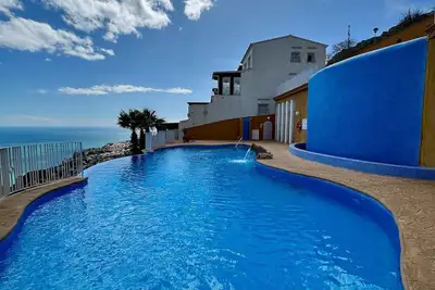 Appartement avec terrasse et vue sur la mer Cumbre del Sol