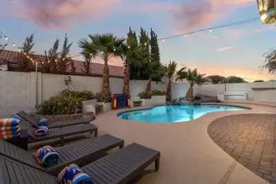 Image de New! • Family Fun • Pool • Grill • Pool Table