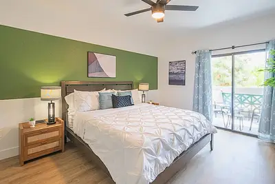 Image de Poolside Escape | Golf, Dining & Kierland Commons