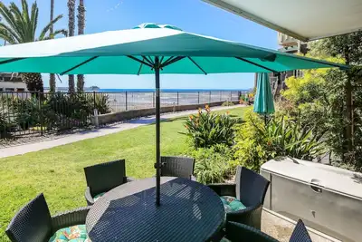 Image de Ground Level Ocean View Cottage - Breathtaking Ocean Views -D7 North Coast Village