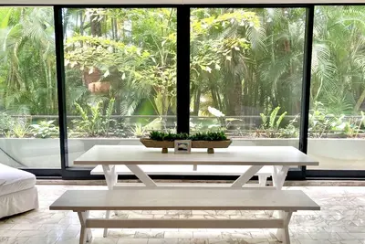 Image de Relaxing tropical retreat near Diamond Head. Unwind and rejuvenate your senses.