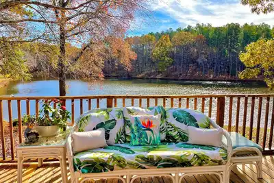 Image de Lake View Retreat: Water Front Home - Fishing Allowed