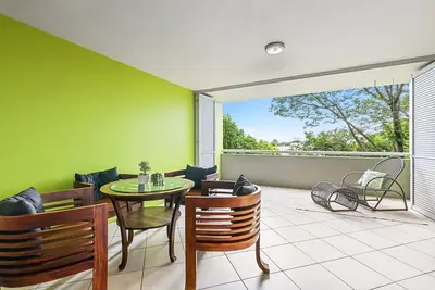Image de Lovely 3-Bed with Alfresco Dining by Amenities