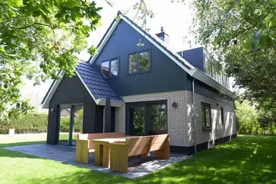 Image de 4 bedroom accommodation in De Koog
