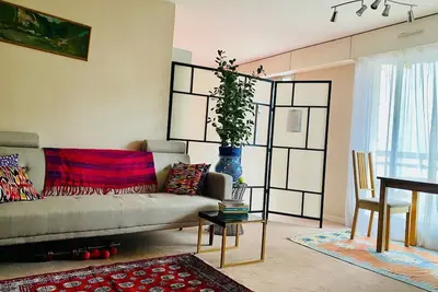 Image de Quiet Cosy Apartment With Terrace - 10 min walk from Eiffel Tower!