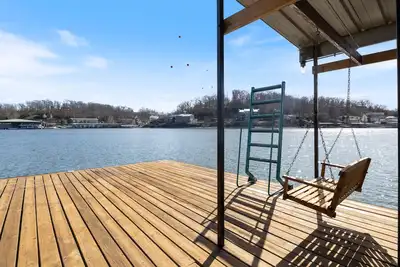 Image de Spacious, Central Location, Fire Pit, Boat Slip
