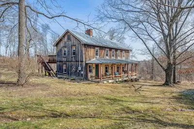 Image de Historic Farmhouse Homestead in an idyllic, countryside setting
