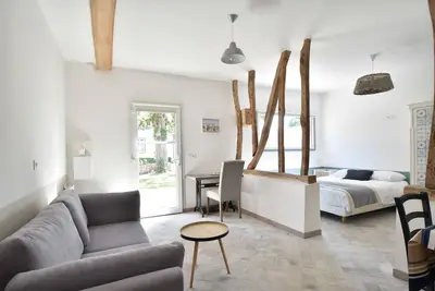 Image de Studio avec Terrasse - adapté Pmr - wifi