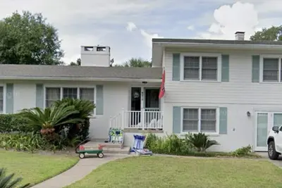 Image de Spacious 5-bedroom house in peaceful St Simons Island.