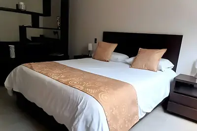 Image de 305 Modern Apart-Suite in Versalles Loft Type - Cali Tower Suites & Lofts