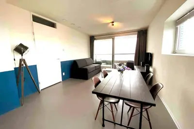 Image de Appartement au centre-ville de Tilburg, à quelques pas des hotspots, y compris les bars, restaurants