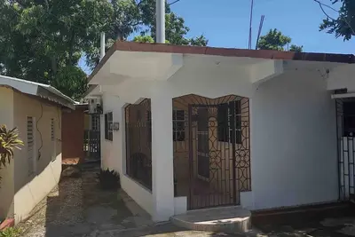 Image de Prime Negril Location - 2br brand new apartment. New Water tank installed.