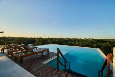 Image de Indulge in a luxurious stay at our stunning apartment
