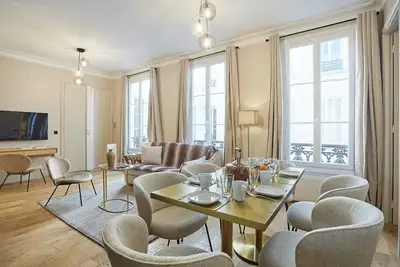 Image de Sublime et neuf appartement  Opéra Madeleine