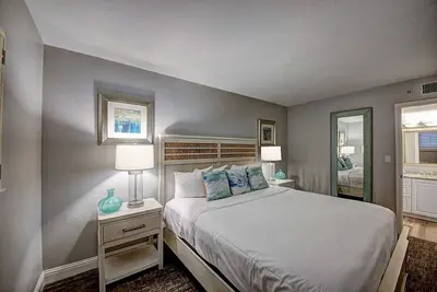 Image de Everything You Need For The Perfect Vacation! Free Parking, Beach and Pool
