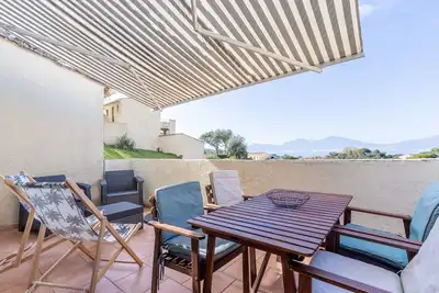 Image de Azura Prugna - Maison avec piscine partagée