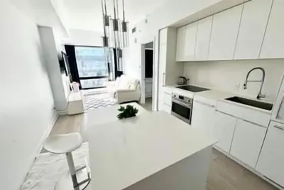Image de ️New and Super Well-Located Condo️ in downtown Montreal
