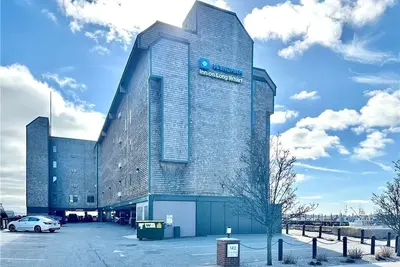 Image de 365° Views Of Newport Harbor