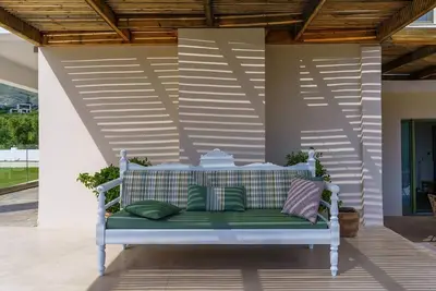 Image de Exquisite Chania Villa | 5 Bedrooms | Villa Nnoitra | Beautiful Mountain Views and Outdoor Pool | Plakias