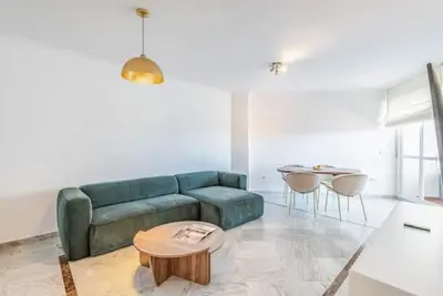 Lorcrisur corner Ph apt- 3 bedroom beach Marbella! \n\n