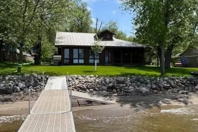 Image de Quiet cabin on Lake Minnewaska - perfect for a family escape.
