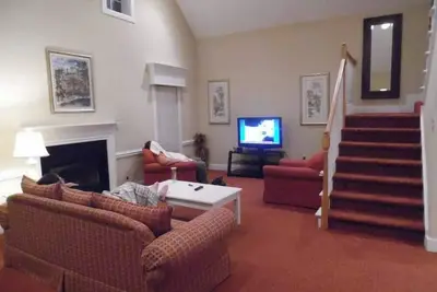Image de Kings Creek Resort\nCharming one-bedroom with the enjoyment of a resort vacation.