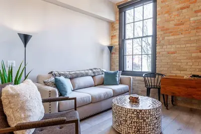 Image de 211 · The Baldwyn Loft - 2 Bedrooms - Downtown
