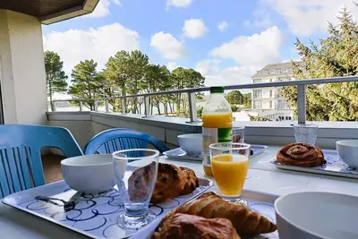 Image de Bénodet, appartement avec vue mer, plage, thalasso, restaurants à pied