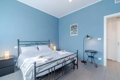 Asti Comentina Railway Functional Flat x3 Share Save