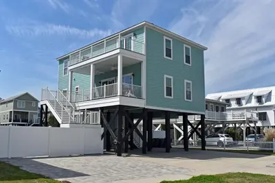 Image de The Aqua House - 100 Steps From Garden City Beach