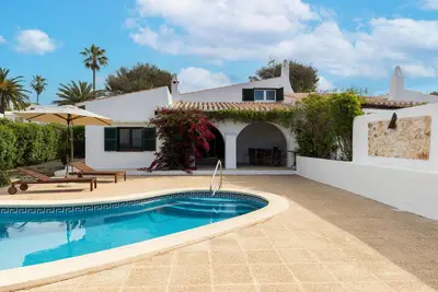 Image de Binisagoc B - Charming chalet near the sea with free WiFi