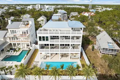 Image de 30a Backyard Paradise - Huge Luxury Vacation Home with Gulf Views & Private Pool