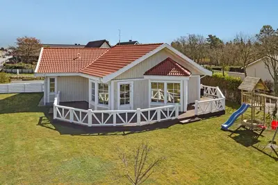 Image de \"Alfredine\" - 1km from the sea by Interhome