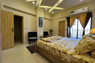 Image de the realtors inn luxurious 1bed apartment dha 2