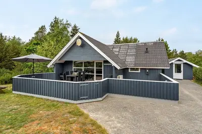 Image de \"Emmi\" - 2. 5km from the sea by Interhome