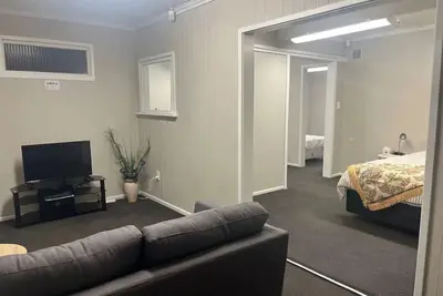 Image de Lovely 2 beds family unit with Free parking & WiFi