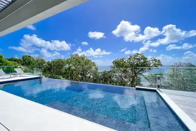 Image de Villa · Vue océan · Piscine & plage privée