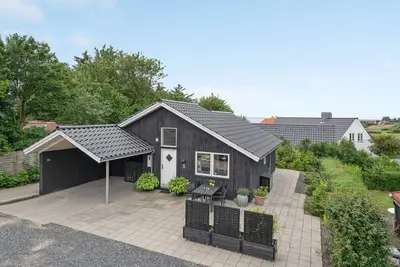 Image de \"Jörgen\" - 100m from the sea by Interhome
