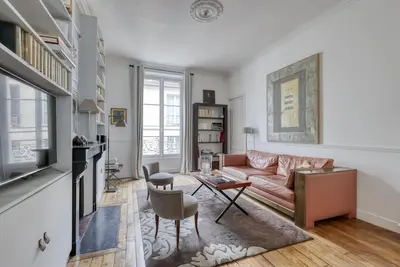 Spacious Typical Parisian Flat - Paris Le Marais