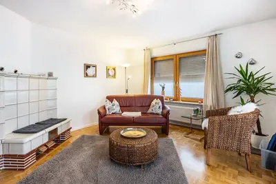 Image de Appartement \"Haus Regina\" avec jardin partagé, balcon et Wi-Fi