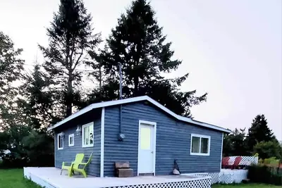 Image de Cozy Cottage In Selma\nOpens for 2025 season in April