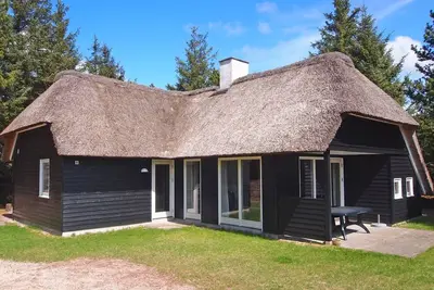 Image de \"Mart\" - 1. 6km from the sea by Interhome