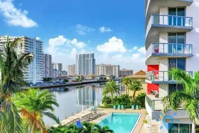 Image de Prime Location, Amazing Pool, Balcony Bay View