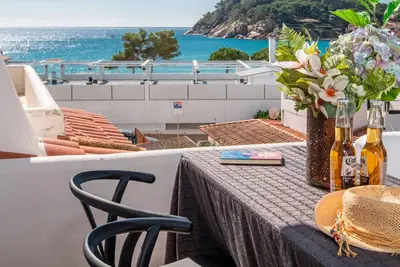 Image de Maison en Bord de Mer avec Terrasses, Garage, Wifi et Clim - Palamós