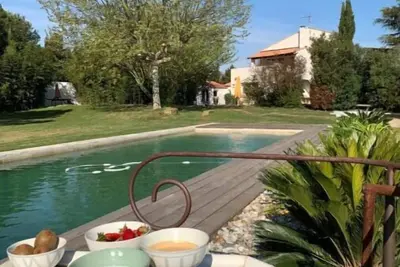 Image de Petit mas calme typique du Sud!